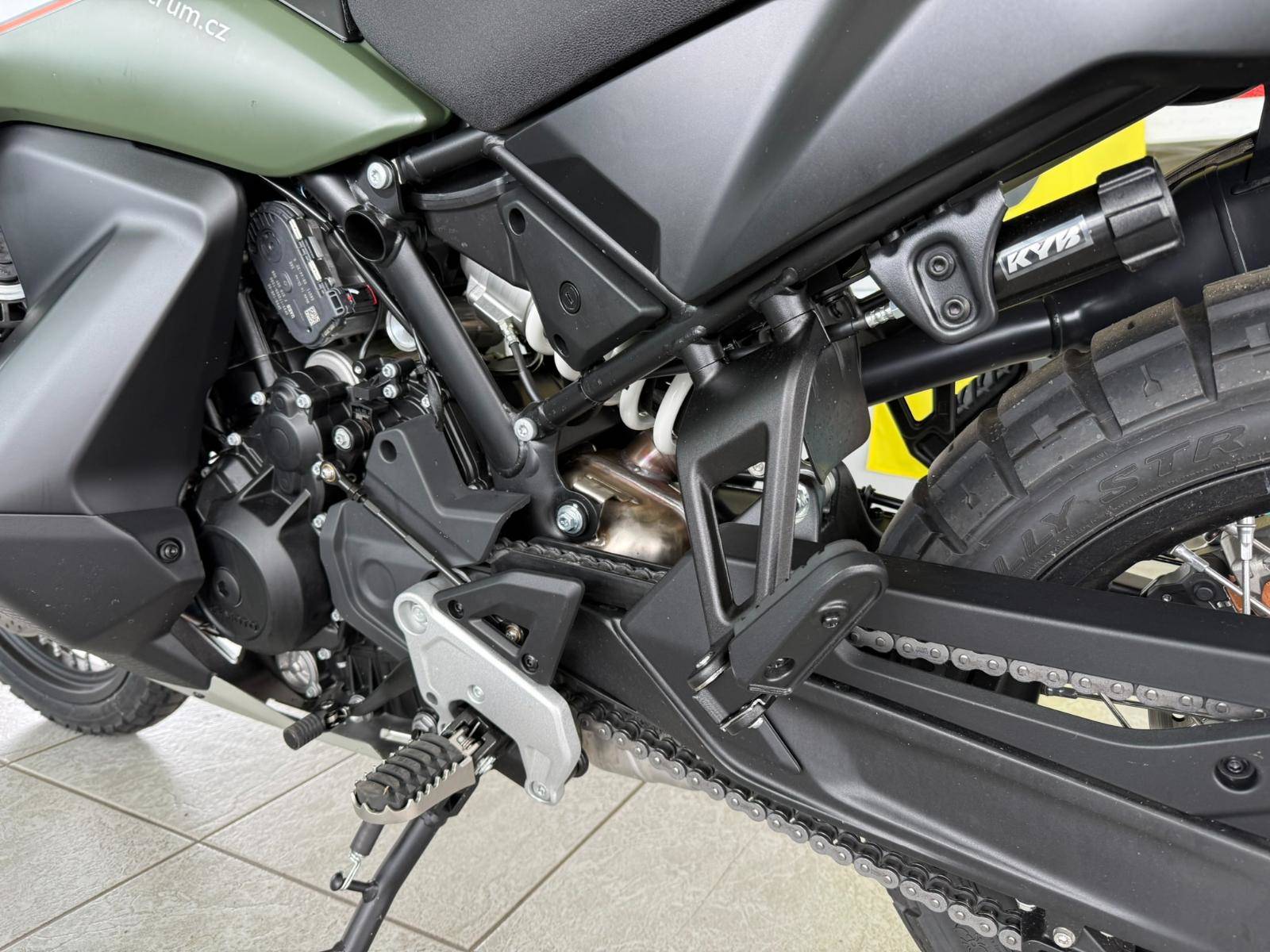 CFMOTO 1000 MT-X