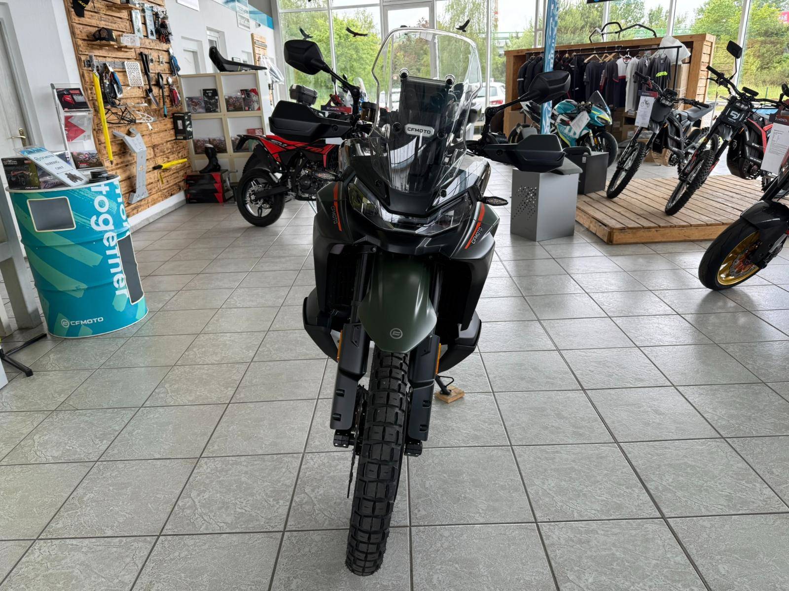 CFMOTO 1000 MT-X
