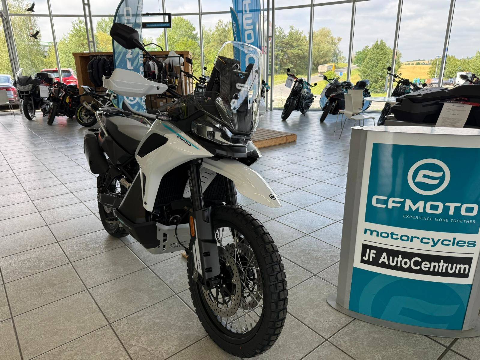 CFMOTO 1000 MT-X