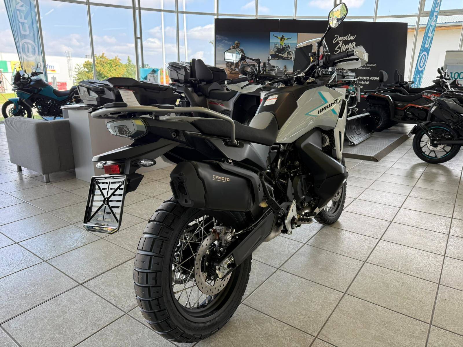 CFMOTO 1000 MT-X