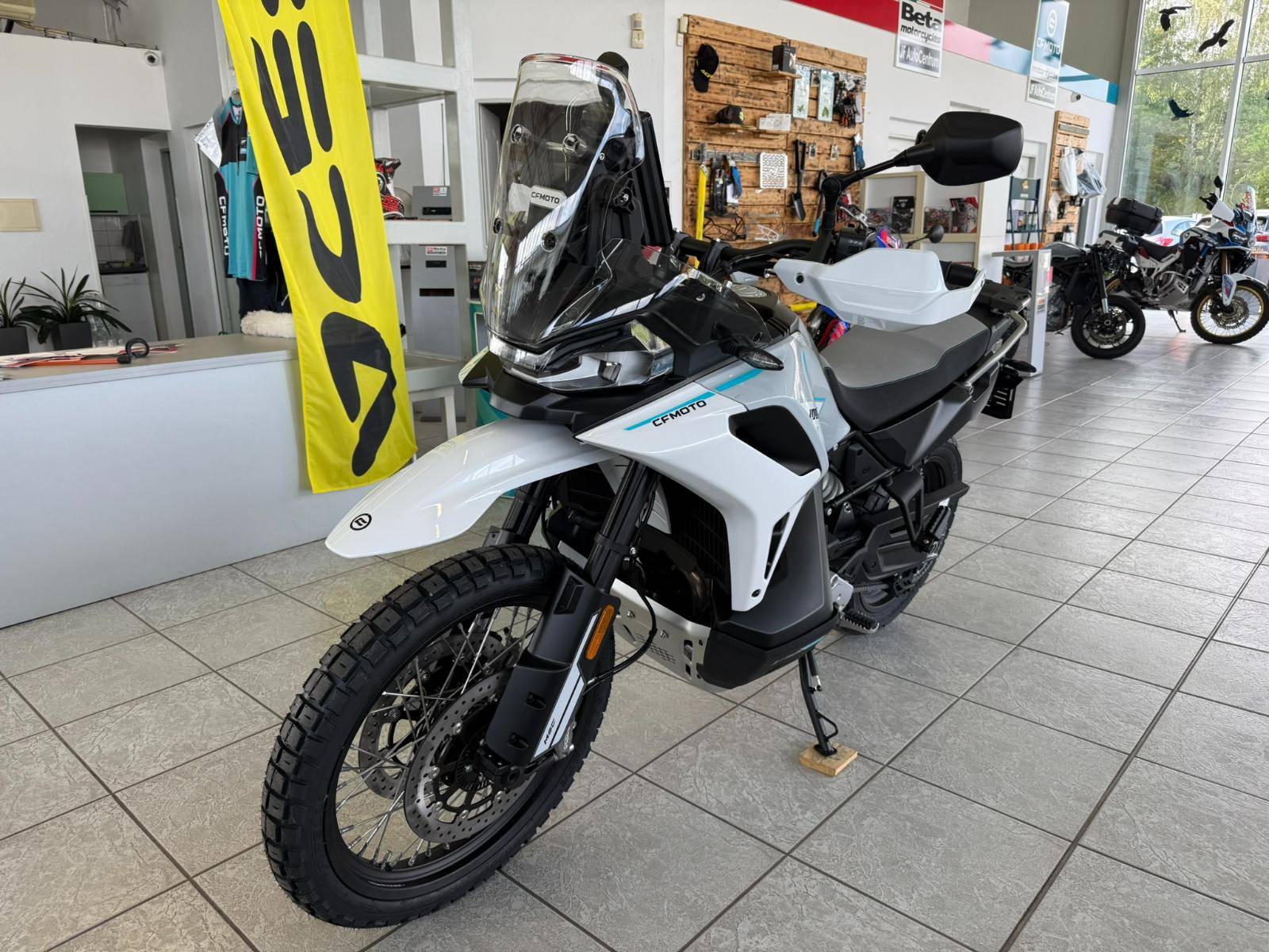 CFMOTO 1000 MT-X