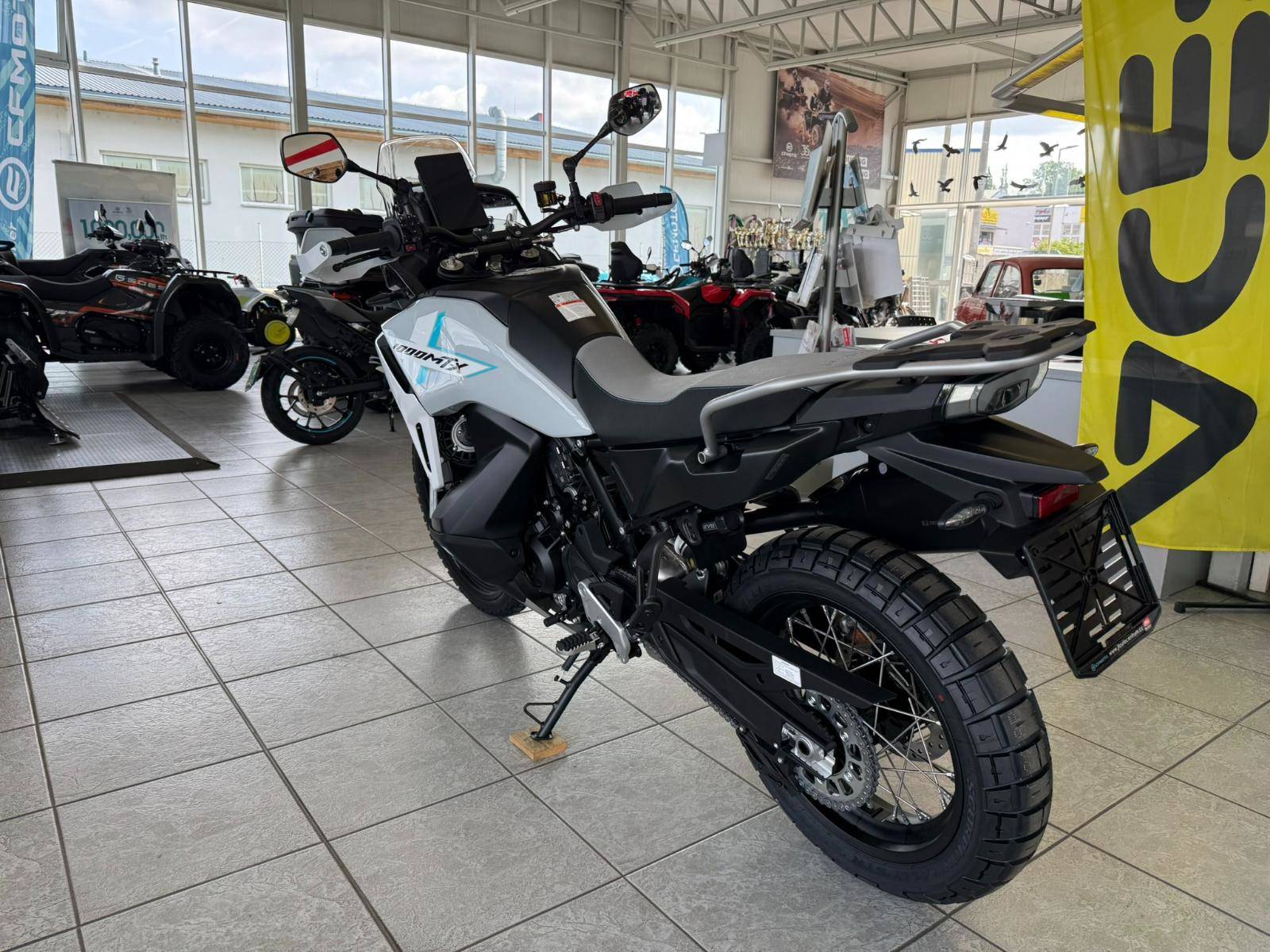 CFMOTO 1000 MT-X