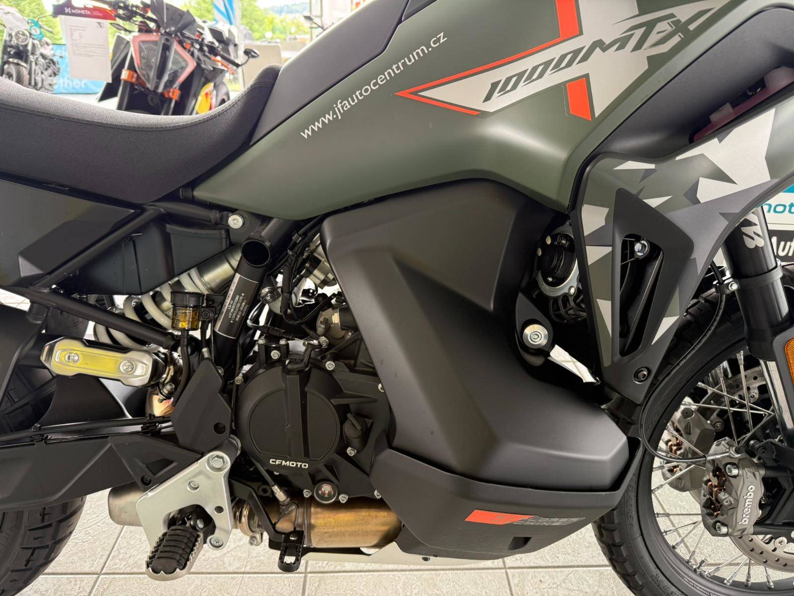 CFMOTO 1000 MT-X