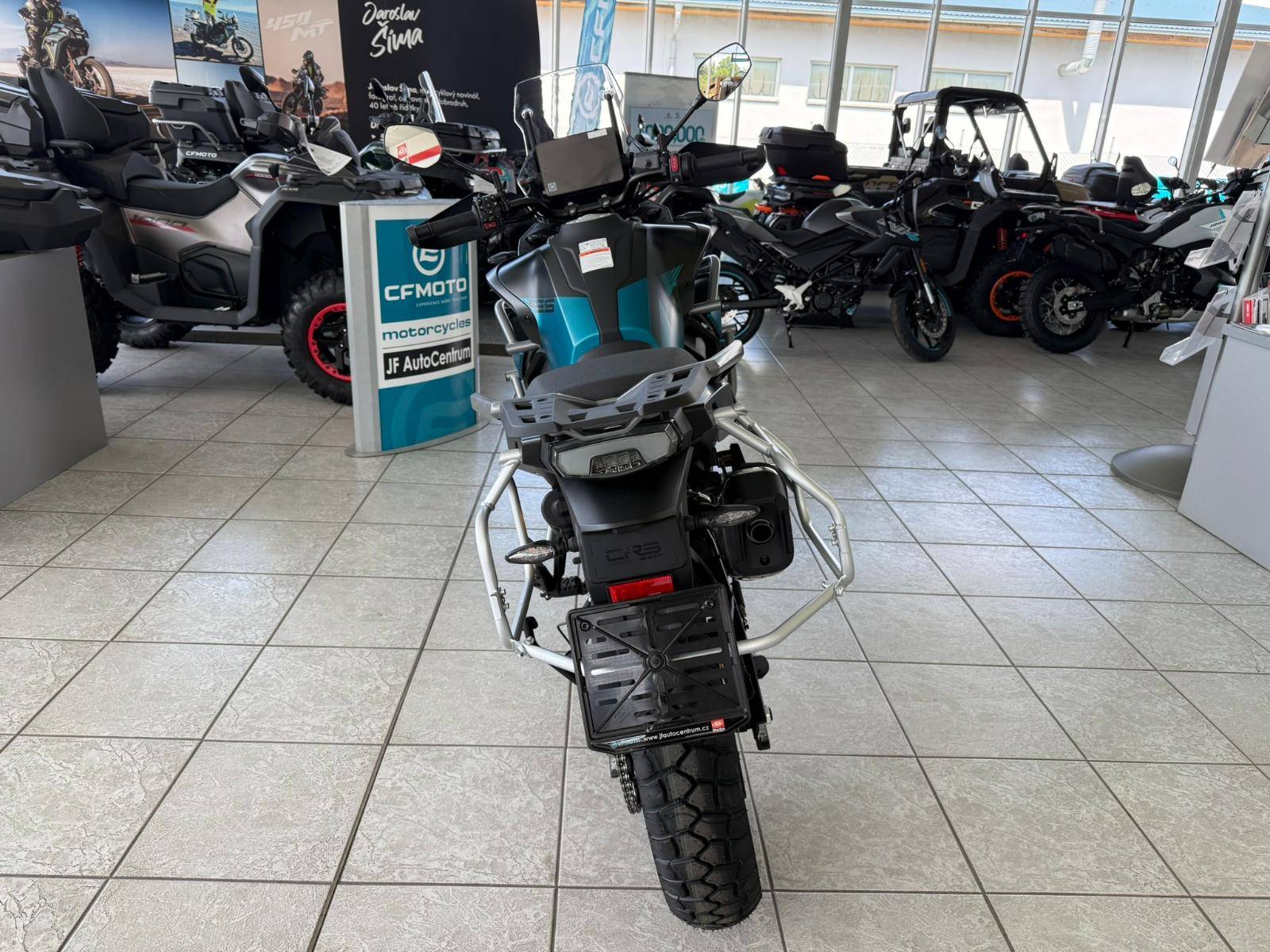 CFMOTO 800 MT