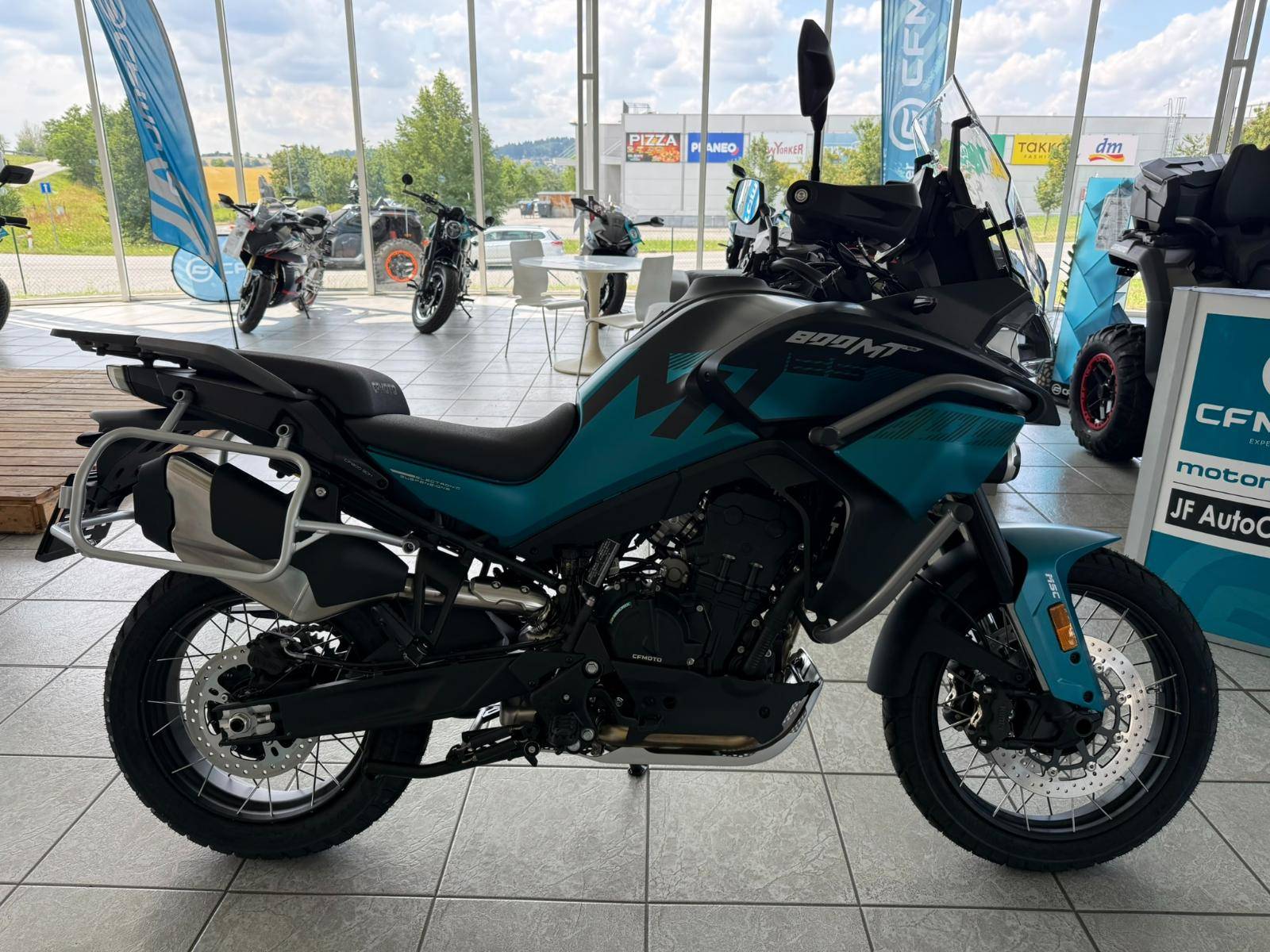 CFMOTO 800 MT