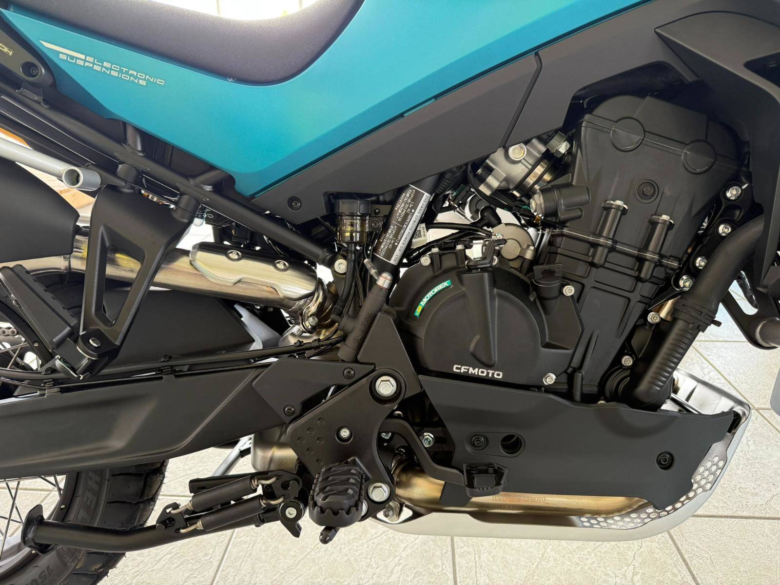 CFMOTO 800 MT