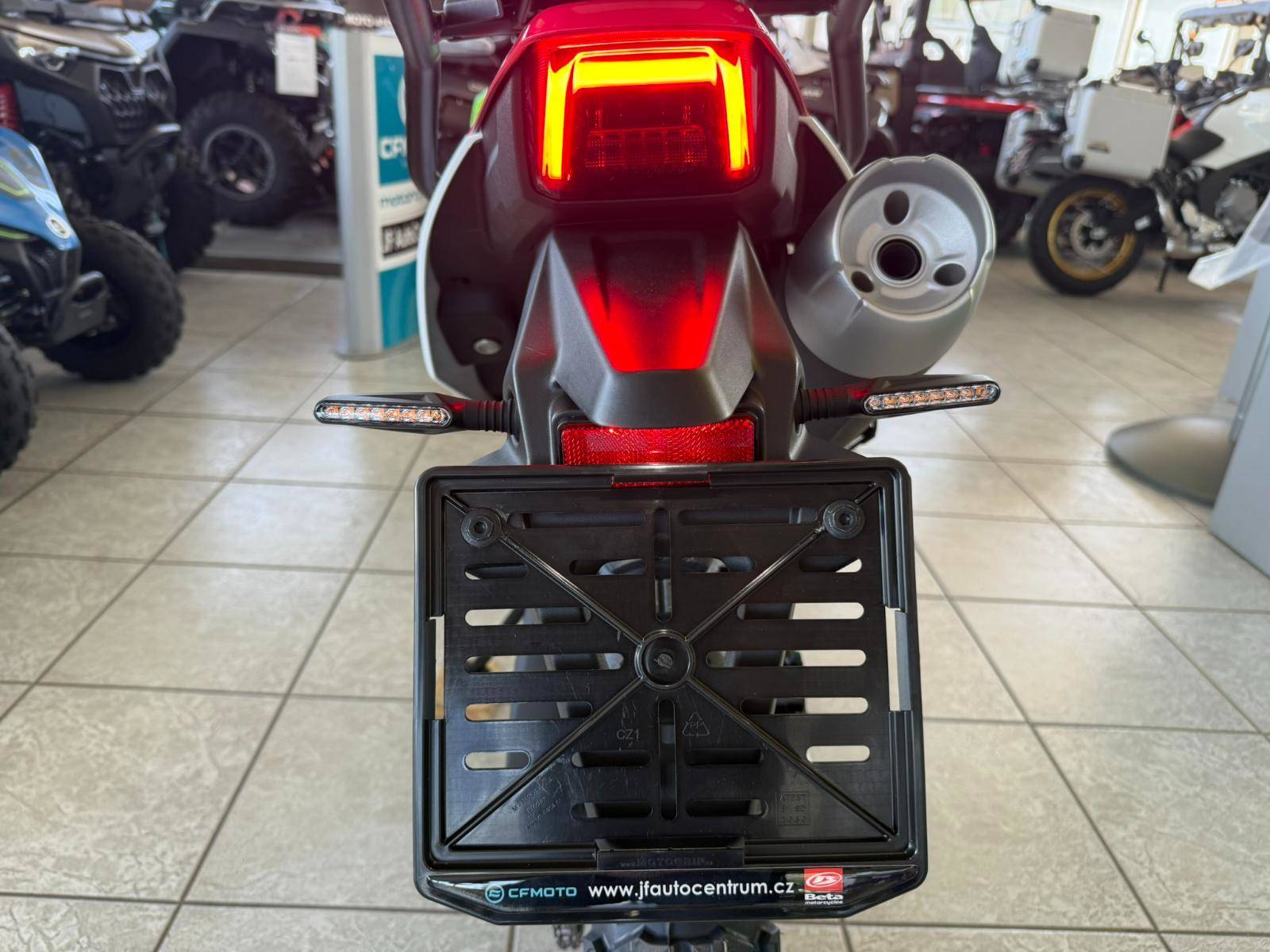 CFMOTO 250 Dual Sport