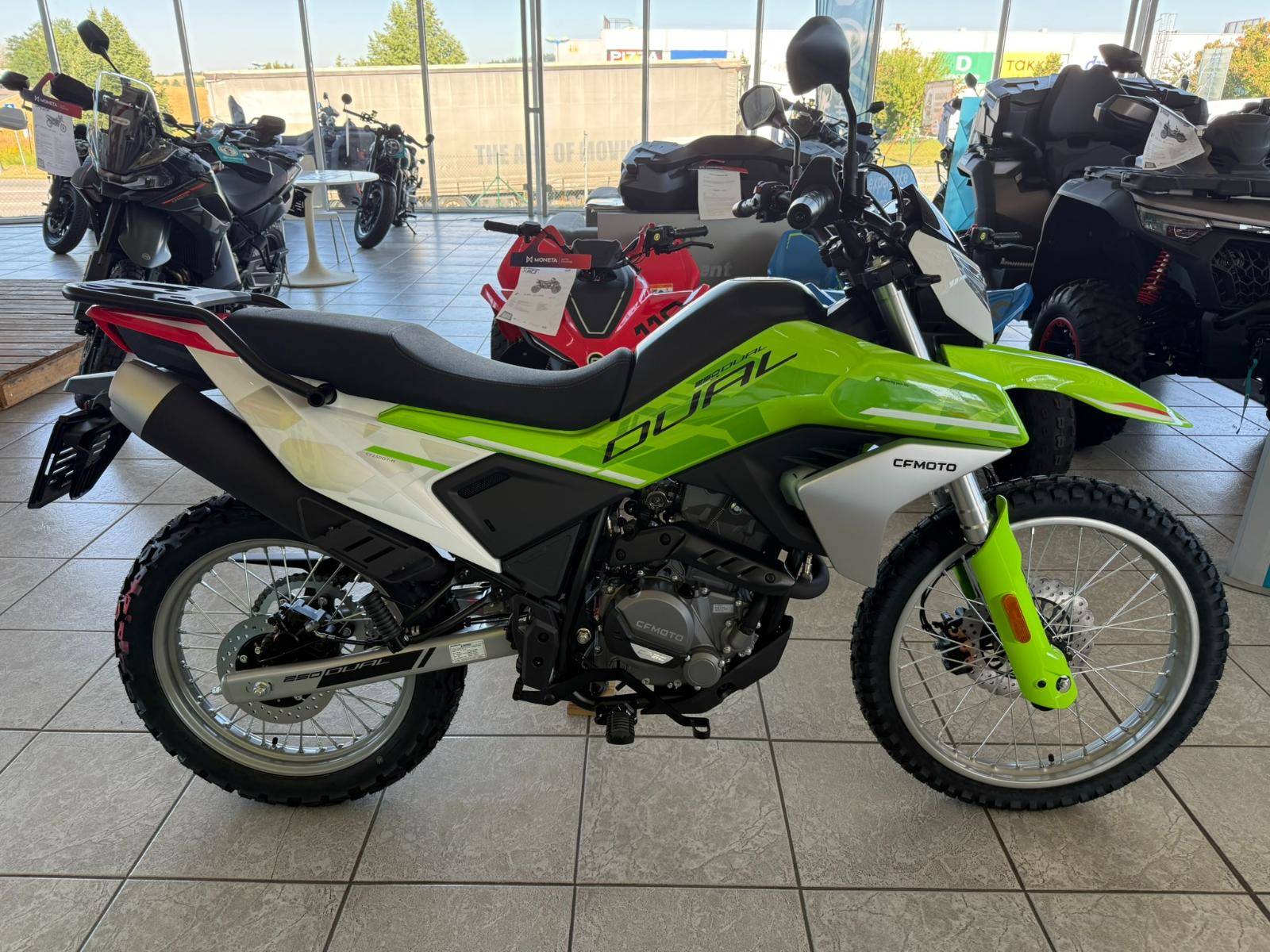 CFMOTO 250 Dual Sport