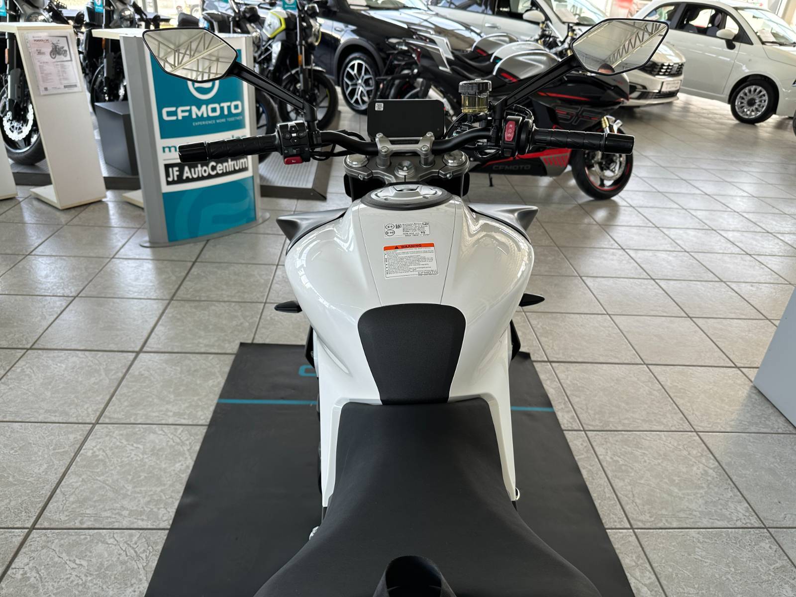 CFMOTO 450 NK