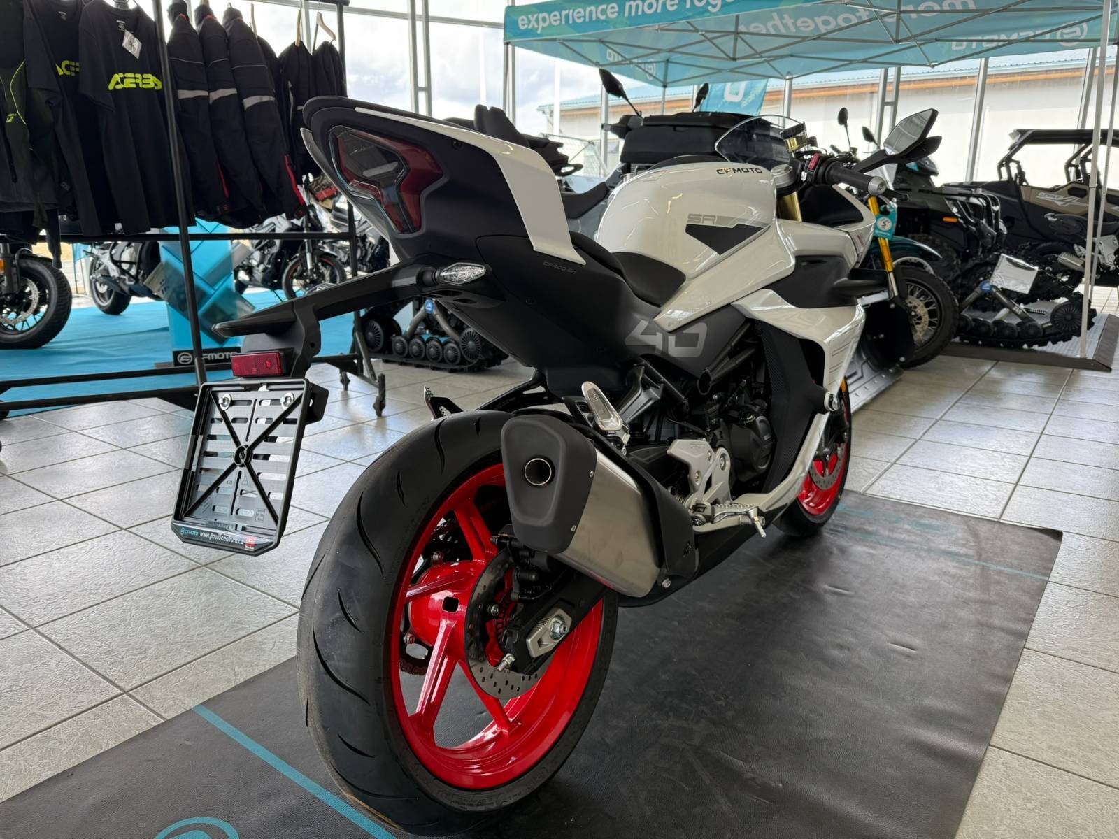 CFMOTO 450 SR